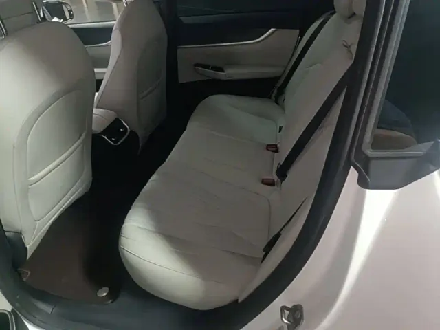 Changan Qiyuan A07 — Фото автомобиля 16