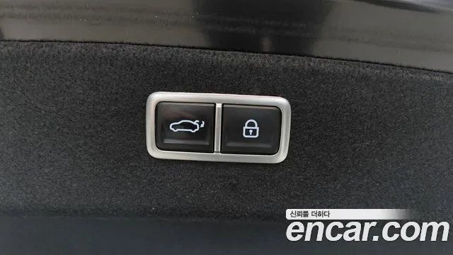 Genesis G80 Бензин 2.5 турбо AWD — Фото автомобиля 16