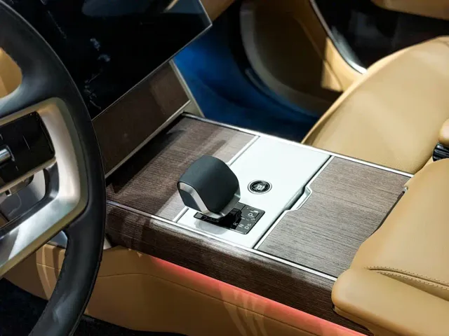 Land Rover Range Rover — Фото автомобиля 25