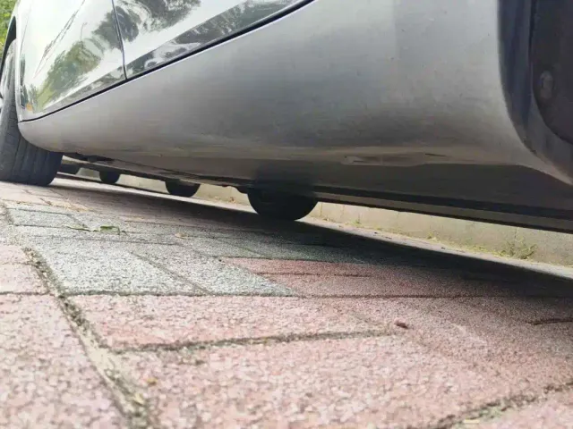 Tesla Model Y — Фото автомобиля 8