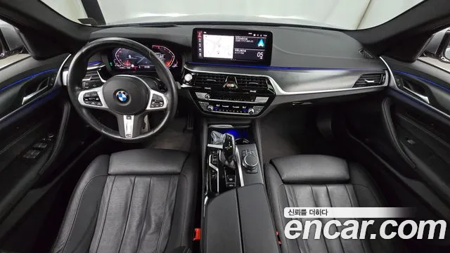 BMW 5-Series — Фото автомобиля 7