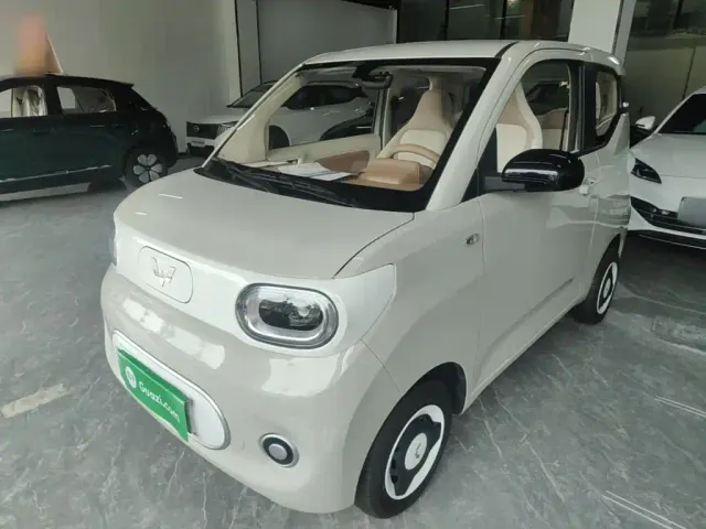 Фотография автомобиля — Wuling Hongguang Mini EV