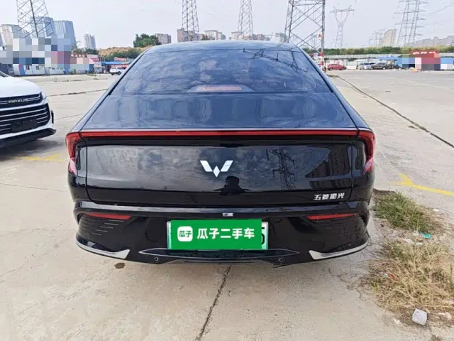 Wuling Starlight — Фото автомобиля 5