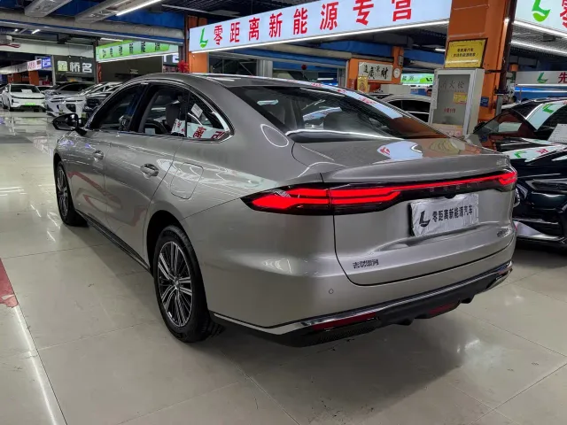 Geely Galaxy Stellar 6 — Фото автомобиля 4