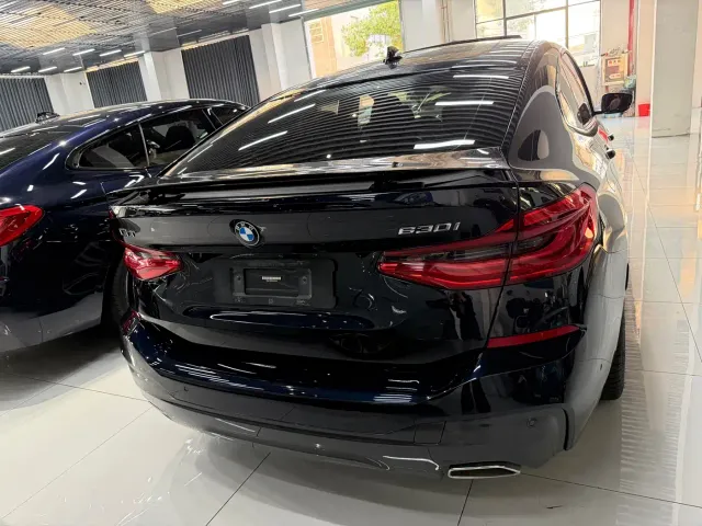 BMW 6 Series Gran Turismo — Фото автомобиля 3