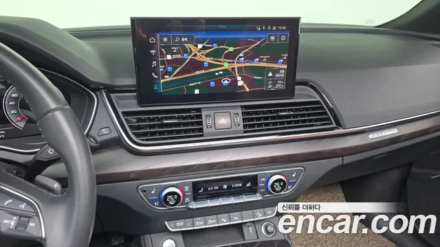 Audi Q5 FY — Фото автомобиля 14