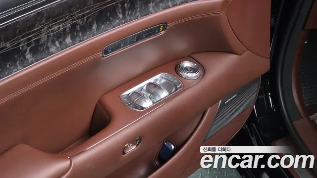 Genesis G90 RS4 — Фото автомобиля 16