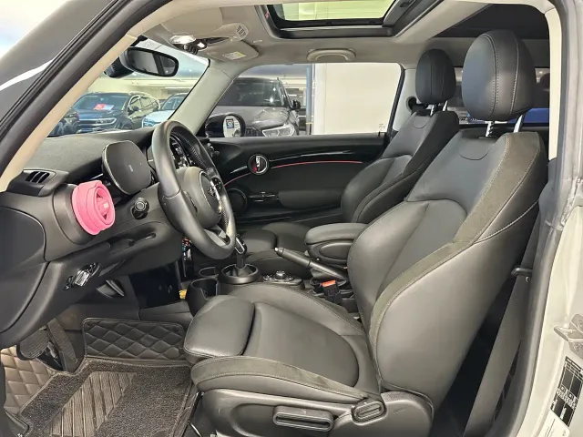 MINI Hatch — Фото автомобиля 9