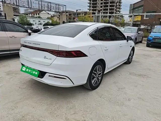 BYD Qin PLUS — Фото автомобиля 6