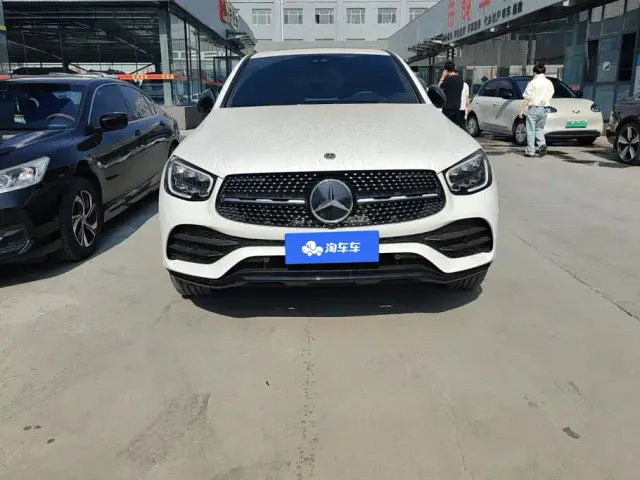 Mercedes-Benz GLC Coupe — Фото автомобиля 2