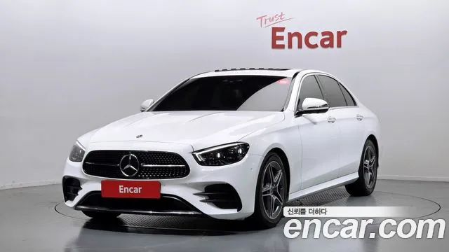 Фотография автомобиля — Mercedes-Benz E-Class W213