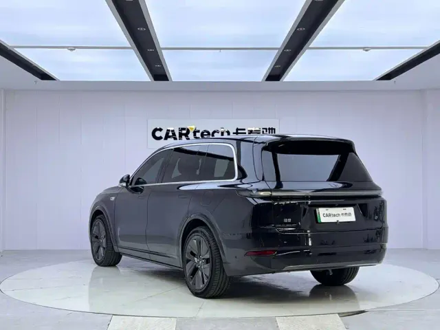 Li Auto L9 — Фото автомобиля 3