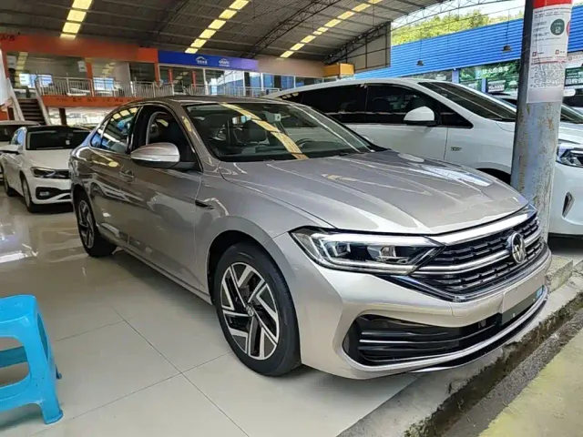 Volkswagen Sagitar — Фото автомобиля 3