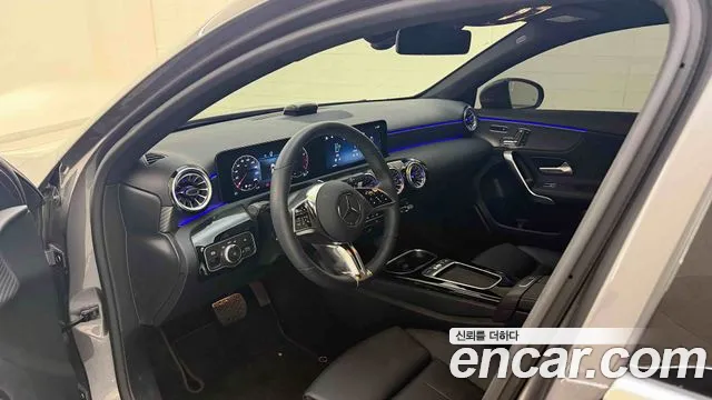 Mercedes-Benz A-Class W177 — Фото автомобиля 13