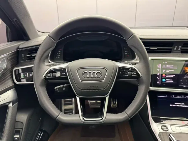 Audi A6L — Фото автомобиля 6