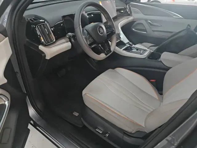 BYD Song Pro — Фото автомобиля 14