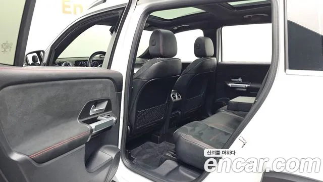 Mercedes-Benz GLB-Class — Фото автомобиля 16