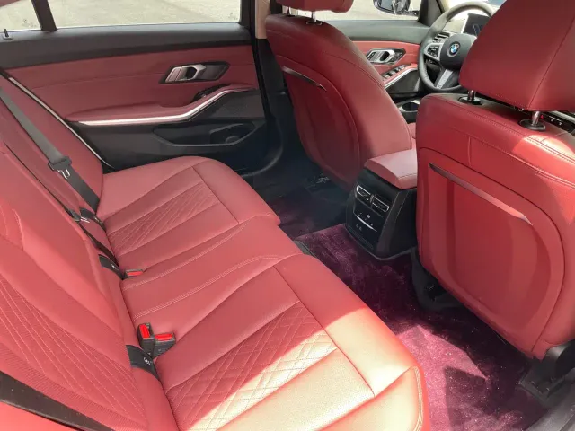 BMW 3 Series — Фото автомобиля 16