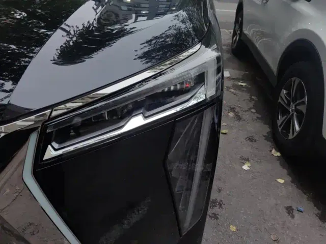 GAC Trumpchi M8 — Фото автомобиля 5