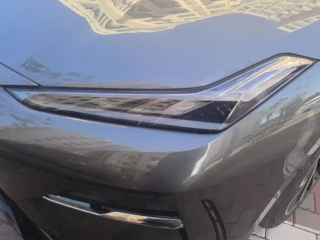 Geely Galaxy E8 — Фото автомобиля 5