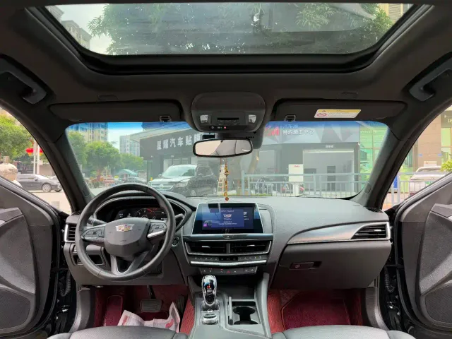 Cadillac CT5 — Фото автомобиля 29