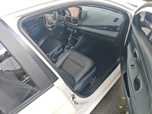 Toyota Vios — Фото автомобиля 8