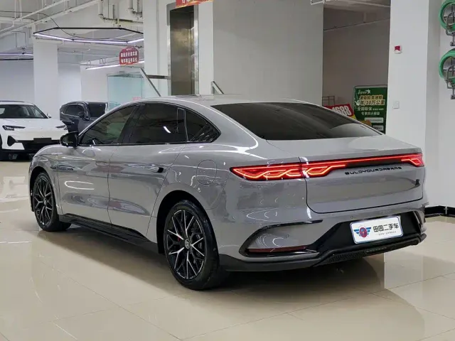 BYD Han — Фото автомобиля 4