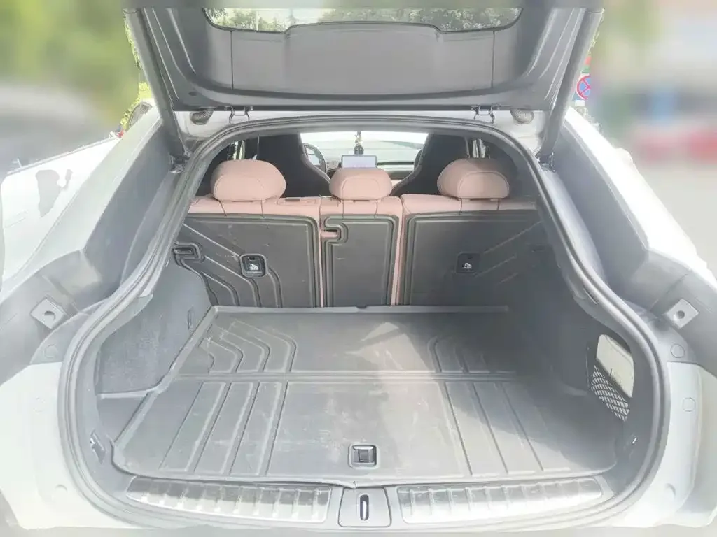 NIO NIO EC6 2024 75kWh — Фото автомобиля 5
