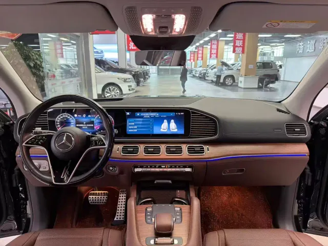 Mercedes-Benz GLS-Class — Фото автомобиля 4