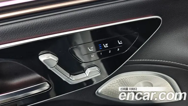 Mercedes-Benz EQS — Фото автомобиля 19