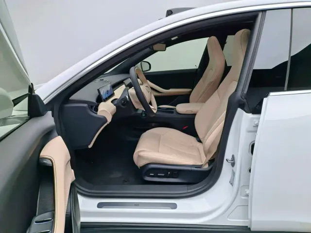 Nio ET5 Touring — Фото автомобиля 14