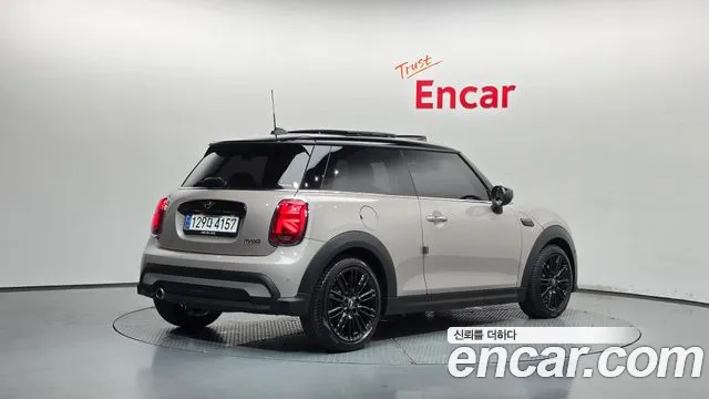 Фотография автомобиля — MINI Cooper