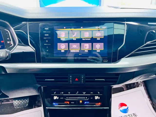 Volkswagen Passat — Фото автомобиля 15