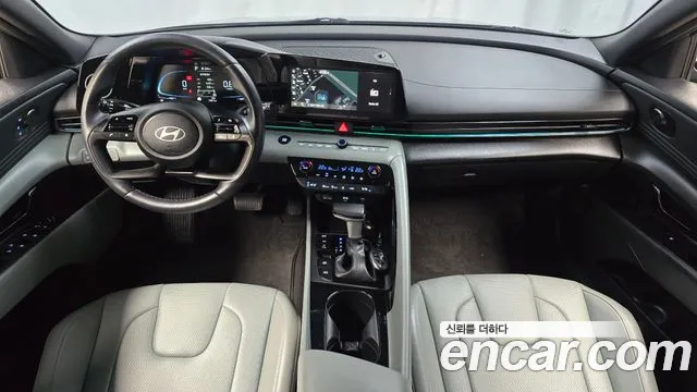 Hyundai Avante — Фото автомобиля 10