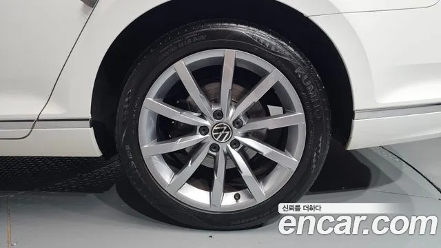 Volkswagen Passat Passat GT(B8) 2.0 TDI Prestige — Фото автомобиля 17