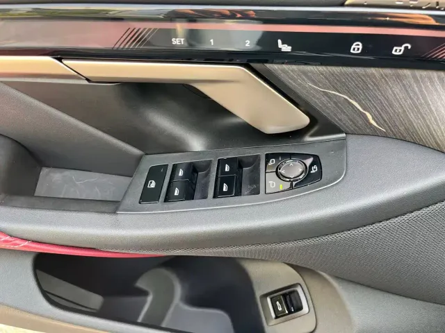 BMW 5 Series — Фото автомобиля 19