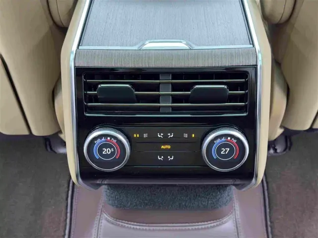 Land Rover Range Rover — Фото автомобиля 14