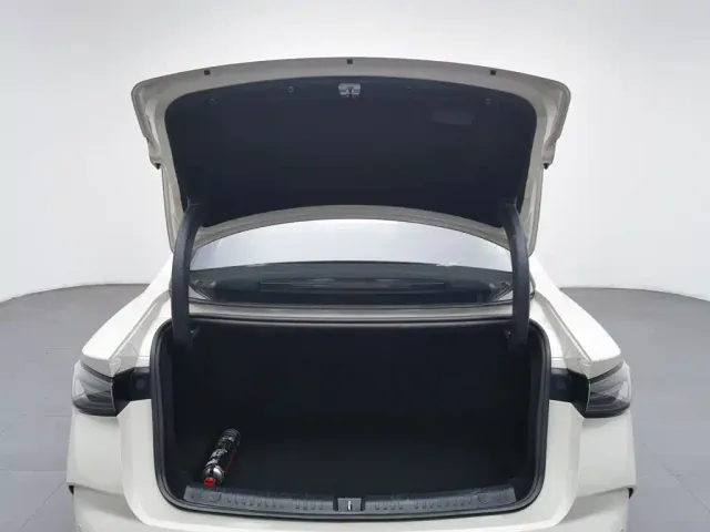 BYD Seal 06 — Фото автомобиля 16