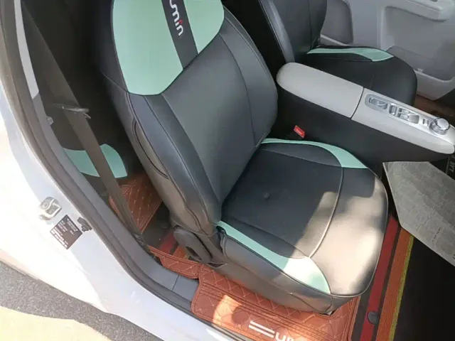 Changan Lumin — Фото автомобиля 24