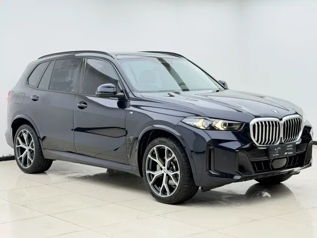 BMW X5 — Фото автомобиля 2