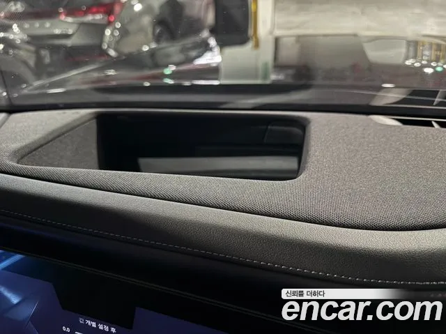 BMW 7 Series G70 — Фото автомобиля 18
