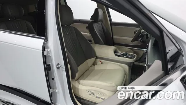 Hyundai Ioniq 9 — Фото автомобиля 16