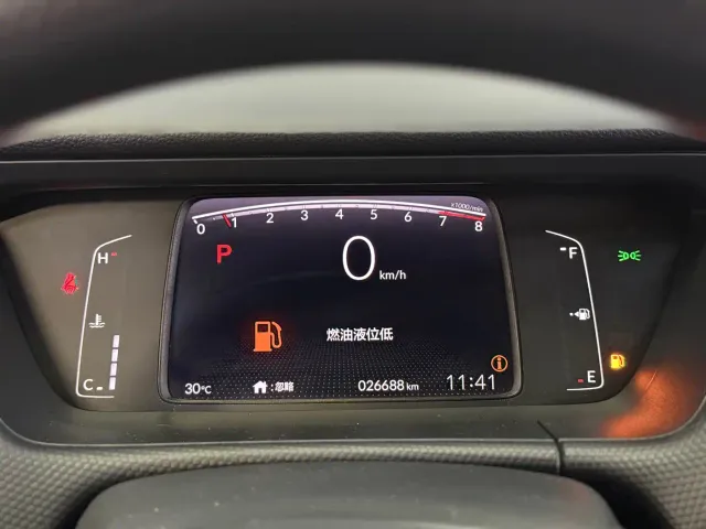 Honda Fit — Фото автомобиля 12