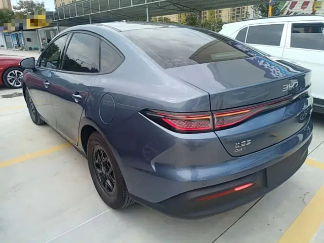 BYD Seal 05 DM-i — Фото автомобиля 4