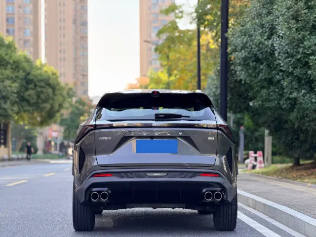 Geely Boyue — Фото автомобиля 5