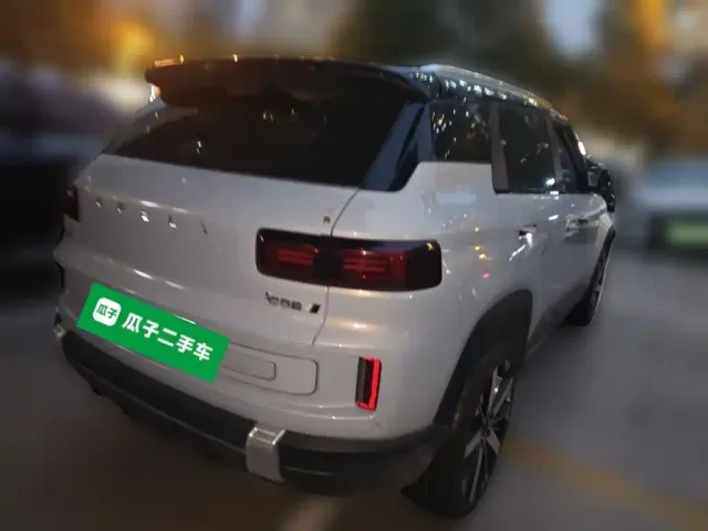 Geely ICON — Фото автомобиля 4