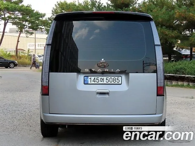 Hyundai Staria — Фото автомобиля 2
