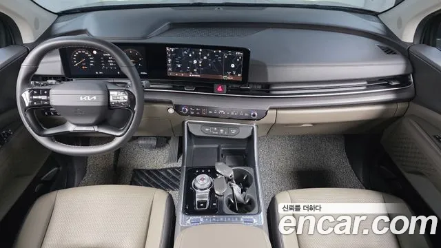 Kia Carnival — Фото автомобиля 10