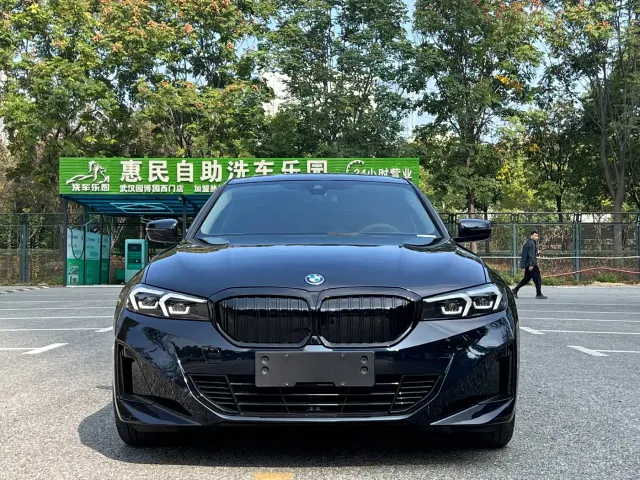 BMW i3 — Фото автомобиля 2