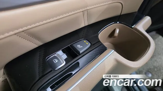 Kia Sorento Новый Sorento 4 поколение Дизель 2.2 4WD — Фото автомобиля 19